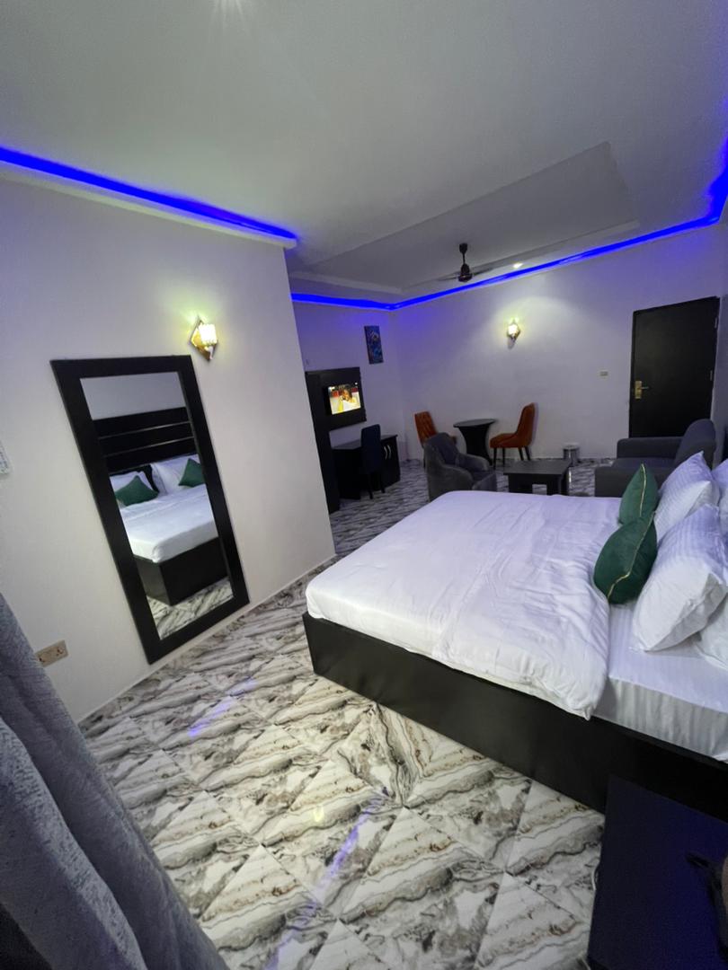 Welcome to Viva Planet Hotel  Modern Hotel Rooms and Services